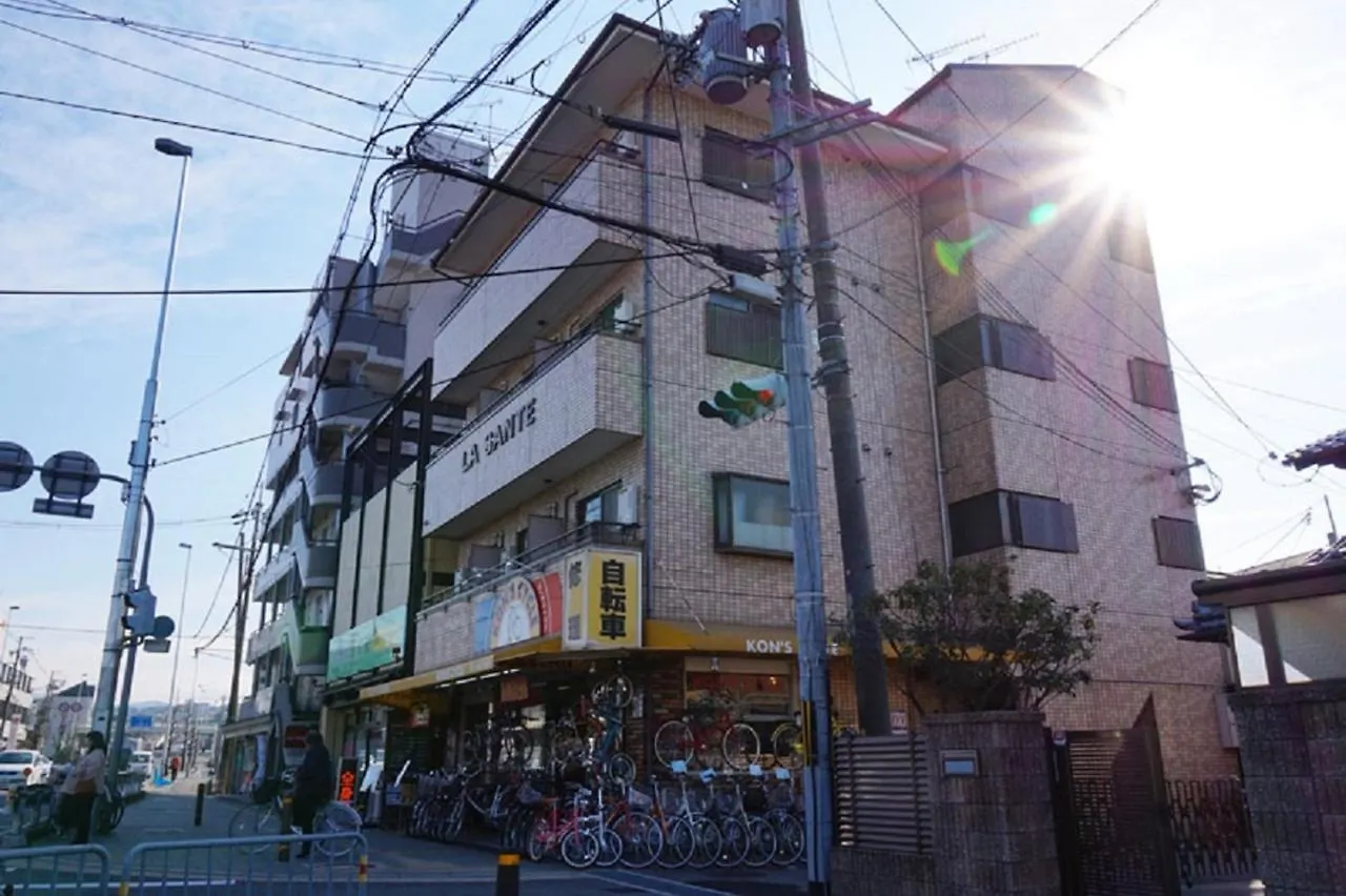 Fushimi Ivy Apartment Kyoto